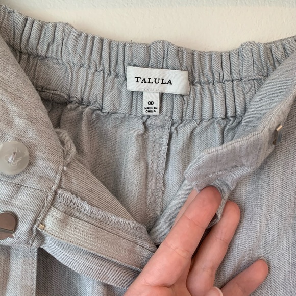 🌸3/$10 Talula Flowy Belted Shorts (Size 00) - Picture 7 of 7